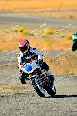 media/Nov-17-2024-Classic Track Day (Sun) [[11951c166c]]/Group 2/Session 4 (Turn 13)/